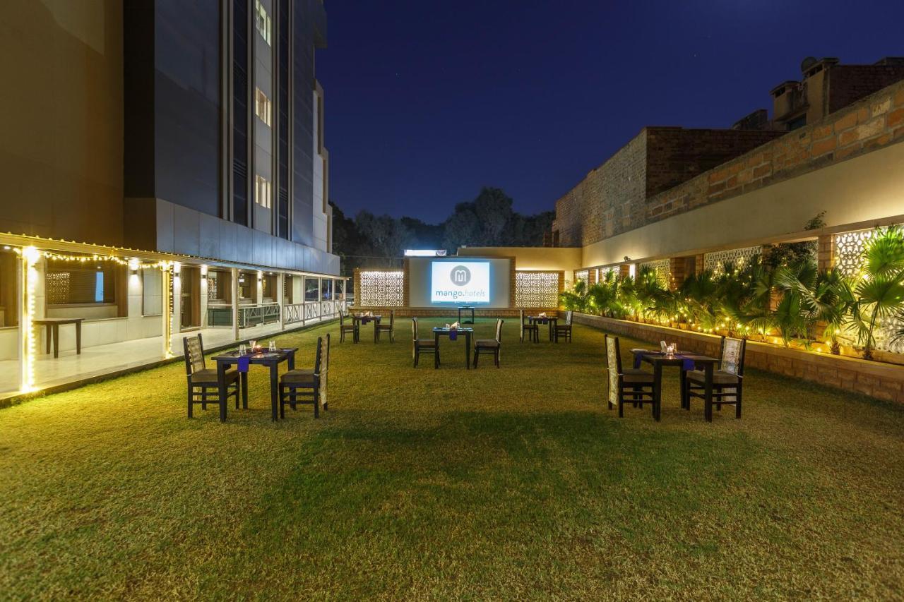 Mango Hotels Jodhpur Jodhpur  Exteriör bild
